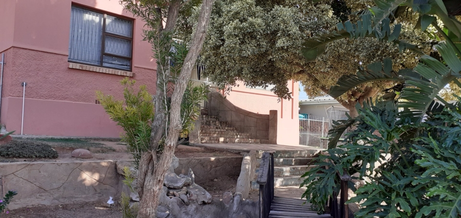 3 Bedroom Property for Sale in Heuwelkruin Eastern Cape